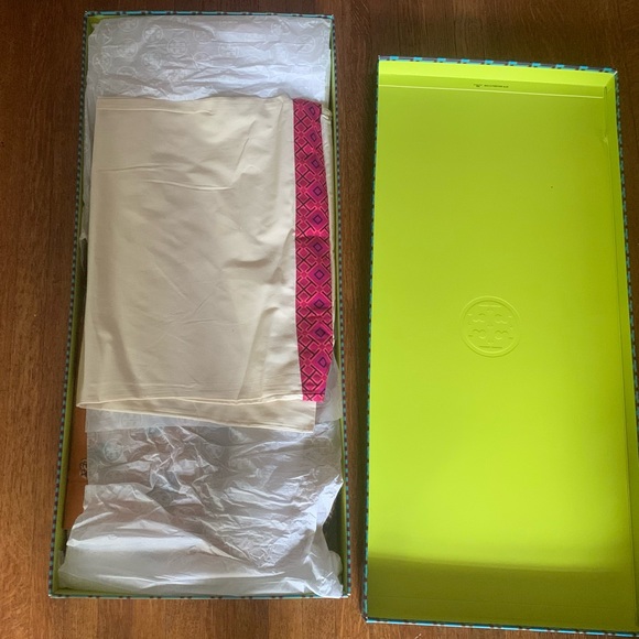 NWB Tory Burch Lila 90 Gathered Embroidered OTK Boot - Picture 8 of 9